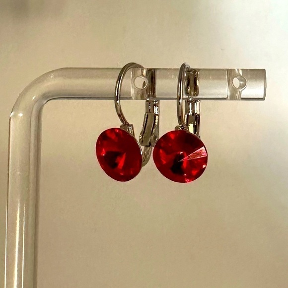 Swarovski Element round drop earrings - New - Picture 7 of 13